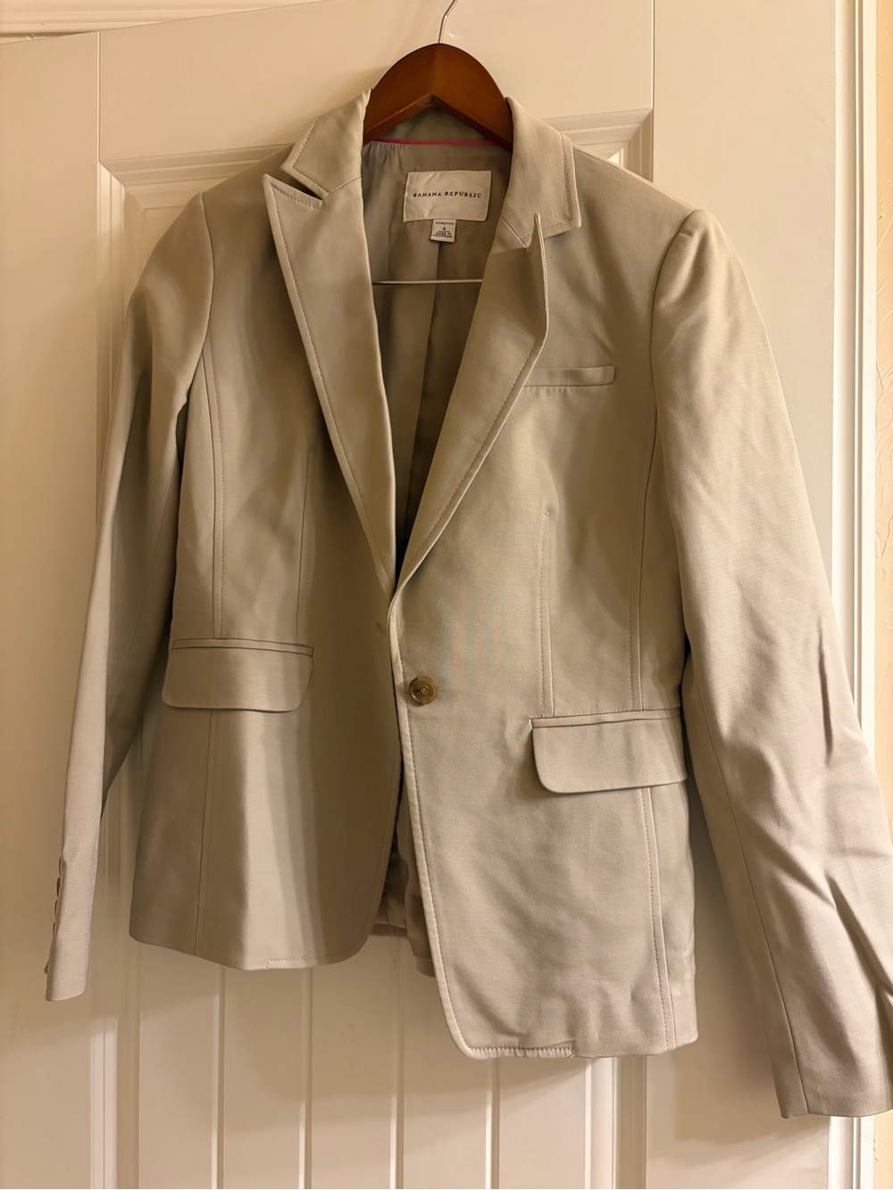 Banana Republic Women’s Light Beige Blazer - Single-Button Cotton Blend